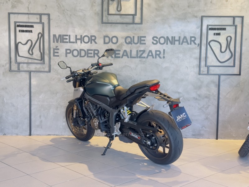 CB 650R  - 2023 - CAXIAS DO SUL