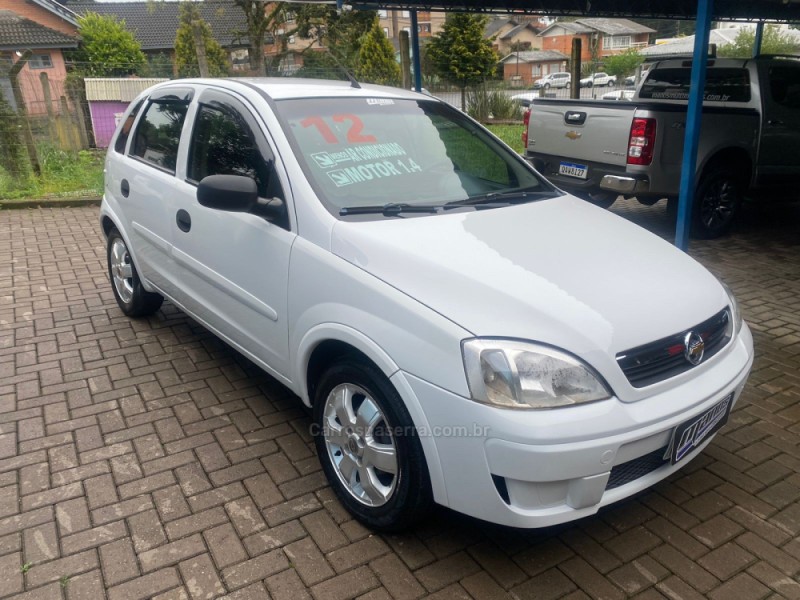 CORSA 1.4 MPFI MAXX 8V FLEX 4P MANUAL - 2012 - CANELA