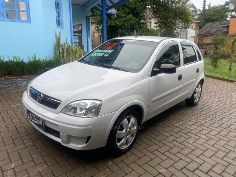 CORSA 1.4 MPFI MAXX 8V FLEX 4P MANUAL