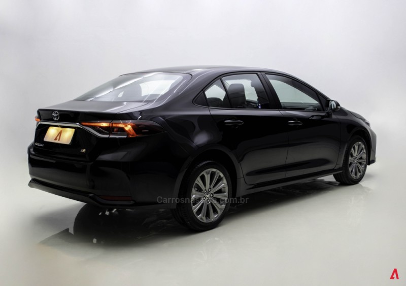 COROLLA 2.0 XEI 16V FLEX 4P AUTOMÁTICO - 2022 - GARIBALDI