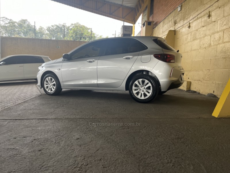 ONIX 1.0 LT 12V FLEX 4P MANUAL - 2021 - CAXIAS DO SUL