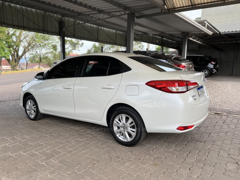 YARIS 1.5 16V FLEX SEDAN XL MULTIDRIVE3 - 2019 - BOM PRINCíPIO