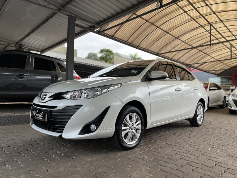 YARIS 1.5 16V FLEX SEDAN XL MULTIDRIVE3 - 2019 - BOM PRINCíPIO