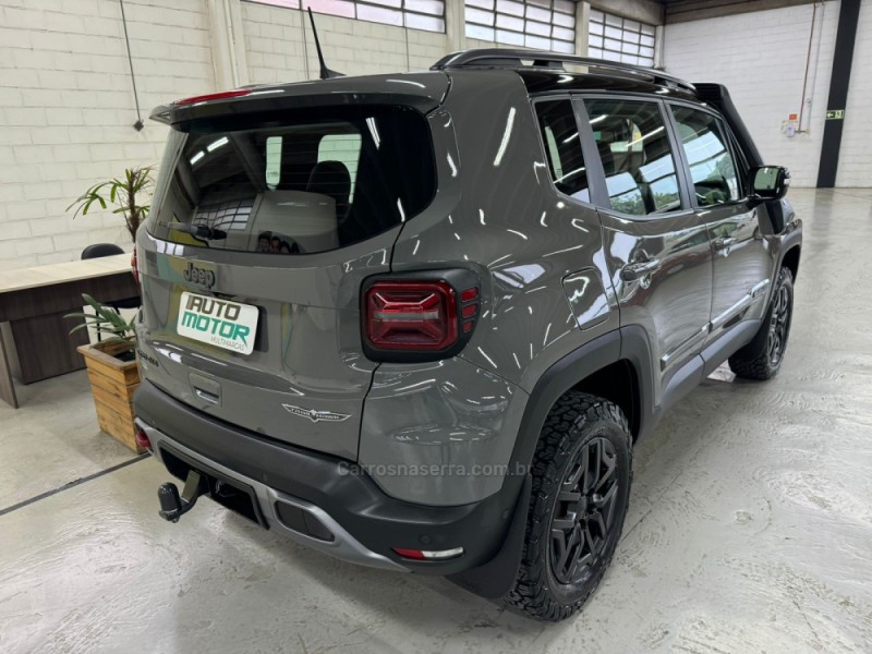 RENEGADE 1.3 TRAILHAWK T270 16V TURBO FLEX 4X4 4P AUTOMÁTICO - 2022 - CAXIAS DO SUL