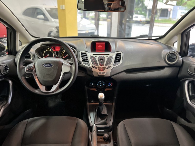 FIESTA 1.6 SE SEDAN 16V FLEX 4P MANUAL - 2013 - CAXIAS DO SUL