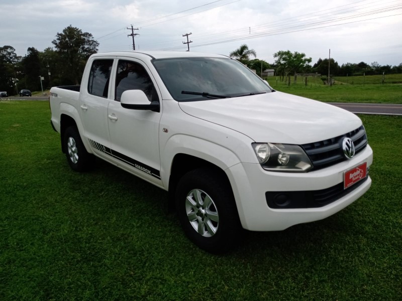 AMAROK 2.0 4X4 CD 16V TURBO INTERCOOLER DIESEL 4P MANUAL - 2014 - FARROUPILHA