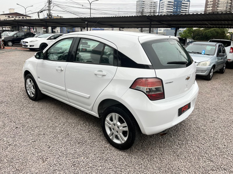 AGILE 1.4 MPFI LTZ 8V FLEX 4P MANUAL - 2011 - CAXIAS DO SUL