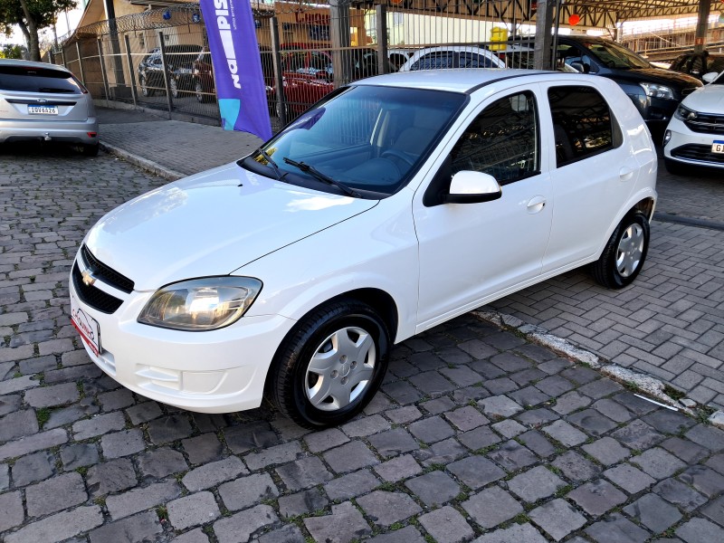 CELTA 1.0 MPFI LT 8V FLEX 4P MANUAL