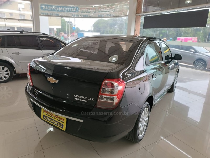 COBALT 1.4 MPFI LTZ 8V FLEX 4P MANUAL - 2014 - NOVA PETRóPOLIS