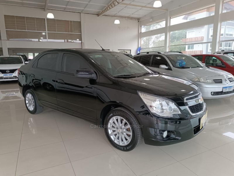 COBALT 1.4 MPFI LTZ 8V FLEX 4P MANUAL - 2014 - NOVA PETRóPOLIS