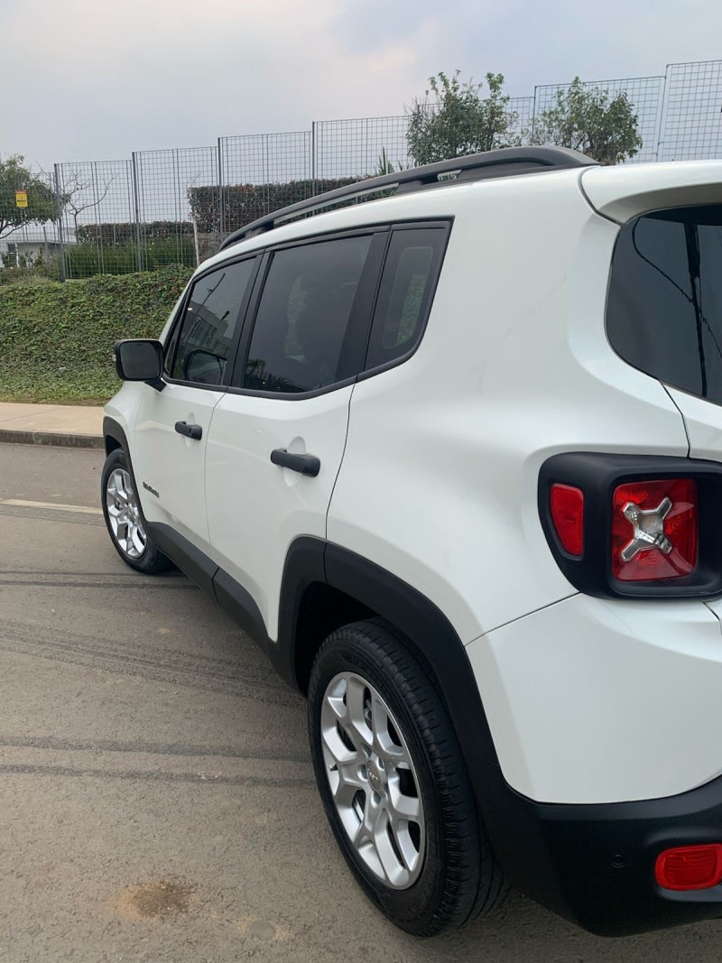 RENEGADE 1.8 16V FLEX SPORT 4P AUTOMÁTICO - 2017 - CAXIAS DO SUL