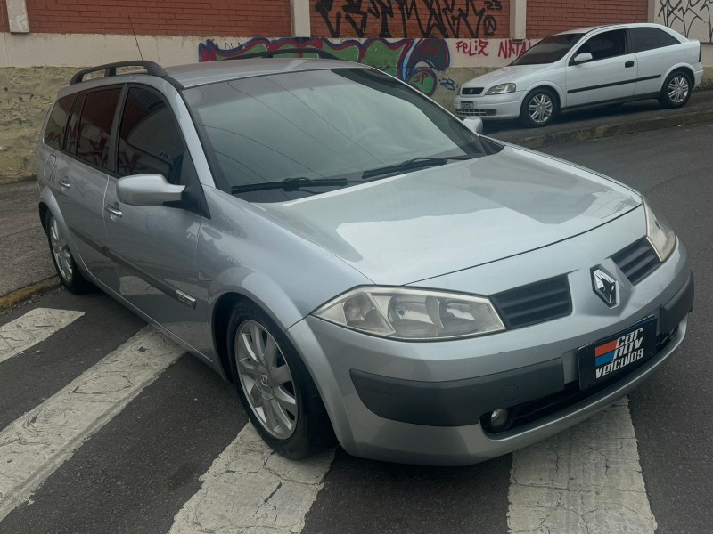 MÉGANE 2.0 DYNAMIQUE GRAND TOUR 16V GASOLINA 4P AUTOMÁTICO - 2008 - CAXIAS DO SUL