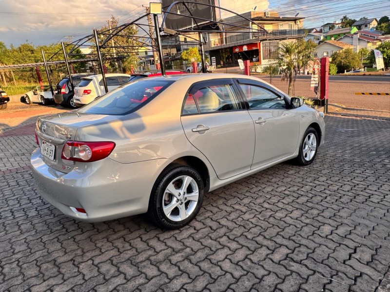 COROLLA 2.0 XEI 16V FLEX 4P AUTOMÁTICO - 2014 - TEUTôNIA