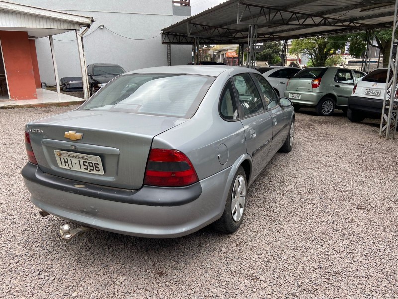 VECTRA 2.0 MPFI GL 8V GASOLINA 4P MANUAL - 1998 - CAXIAS DO SUL