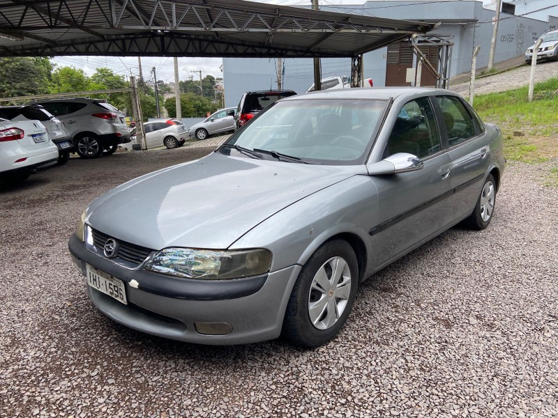 VECTRA 2.0 MPFI GL 8V GASOLINA 4P MANUAL - 1998 - CAXIAS DO SUL