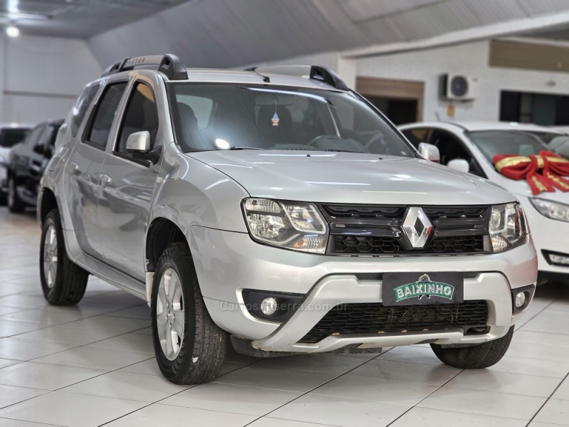 DUSTER 1.6 DYNAMIQUE 4X2 16V FLEX 4P MANUAL - 2017 - SAPUCAIA DO SUL