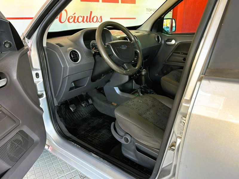 ECOSPORT 1.6 XLT 8V FLEX 4P MANUAL - 2005 - SãO SEBASTIãO DO CAí