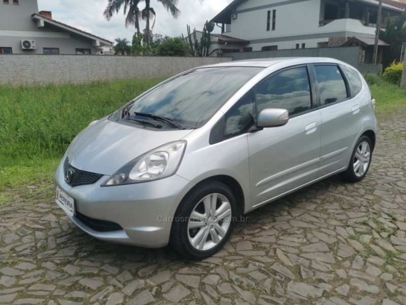 FIT 1.5 EX 16V GASOLINA 4P AUTOMÁTICO - 2009 - SãO SEBASTIãO DO CAí