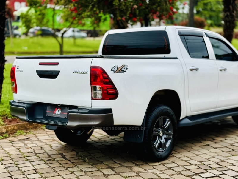 HILUX 2.8 4X4 CD 8V DIESEL 4P MANUAL