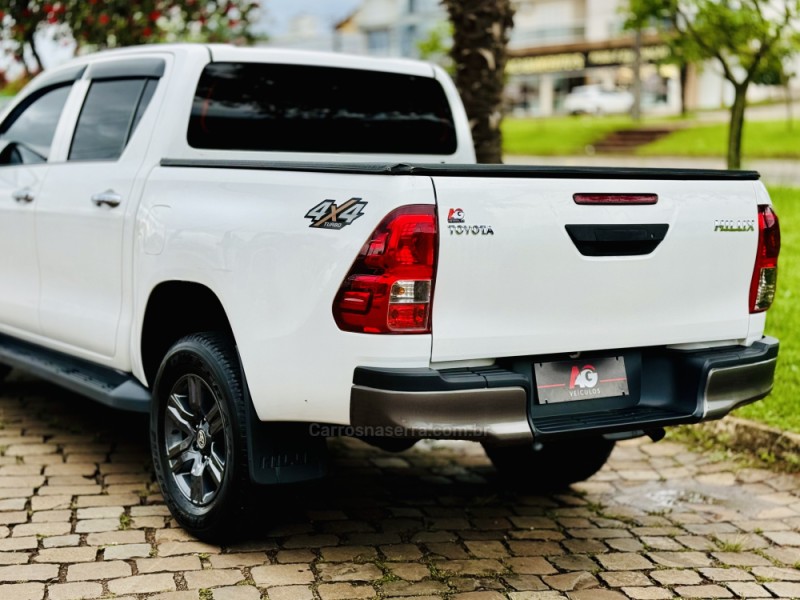 HILUX 2.8 4X4 CD 8V DIESEL 4P MANUAL