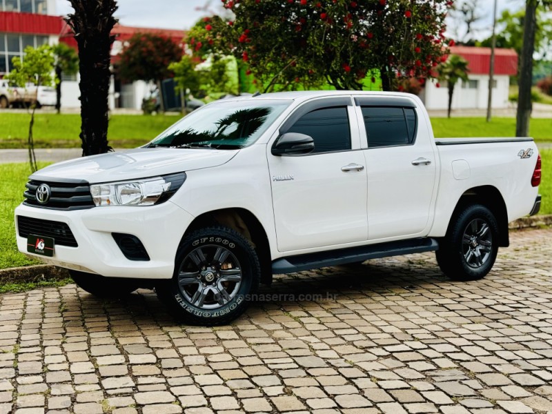 HILUX 2.8 4X4 CD 8V DIESEL 4P MANUAL