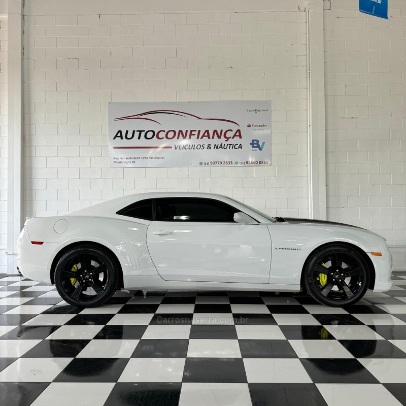 CAMARO 6.2 SS COUPÉ V8 GASOLINA 2P AUTOMÁTICO - 2013 - MONTENEGRO