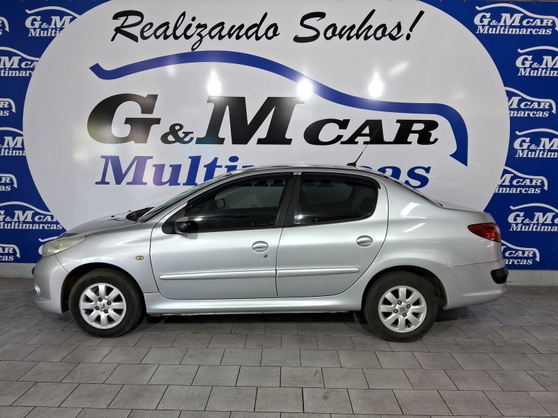 207 1.4 SEDAN XR PASSION 8V FLEX 4P MANUAL - 2010 - SãO SEBASTIãO DO CAí