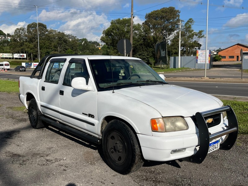 S10 2.2 MPFI DLX 4X2 CD 8V GASOLINA 4P MANUAL - 1997 - FARROUPILHA