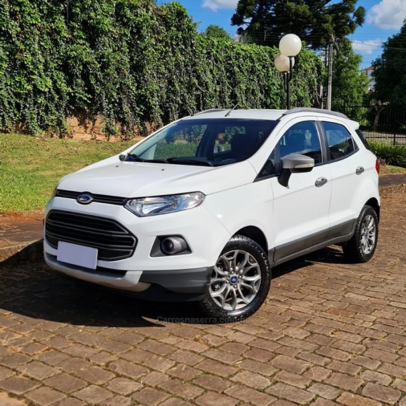 ECOSPORT 1.6 FREESTYLE 8V FLEX 4P MANUAL