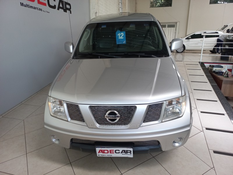 FRONTIER 2.5 XE 4X2 CD TURBO ELETRONIC DIESEL 4P MANUAL - 2012 - FARROUPILHA