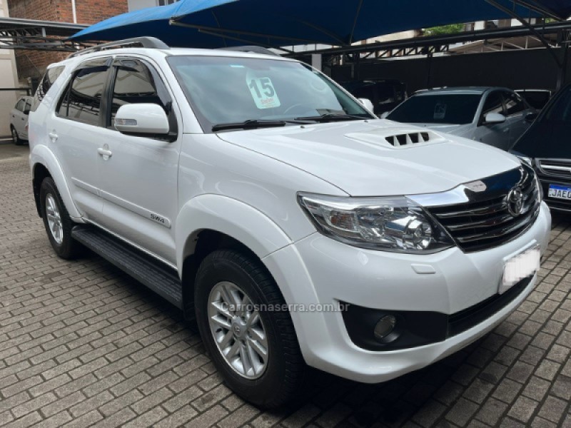 hilux sw4 3.0 srv 4x4 7 lugares 16v turbo intercooler diesel 4p automatico 2015 bento goncalves