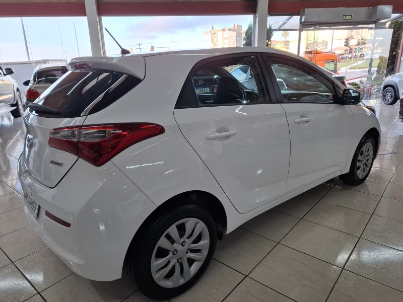 HB20 1.6 COMFORT PLUS 16V FLEX 4P AUTOMÁTICO - 2018 - FARROUPILHA