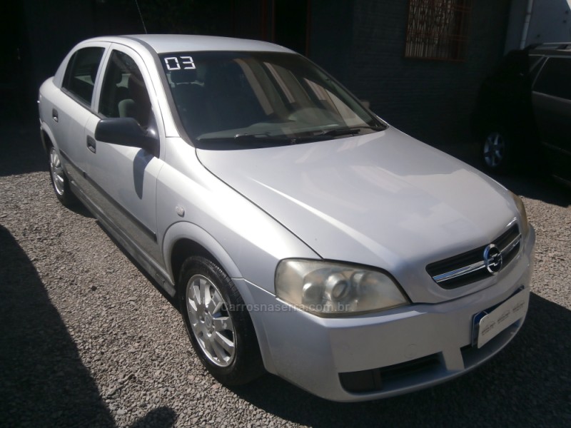 ASTRA 2.0 MPFI 8V GASOLINA 4P MANUAL - 2003 - FARROUPILHA