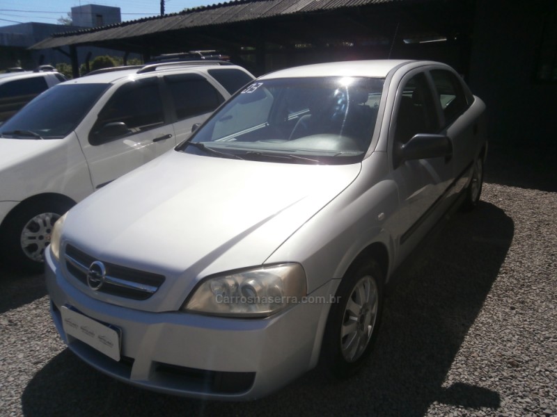 ASTRA 2.0 MPFI 8V GASOLINA 4P MANUAL