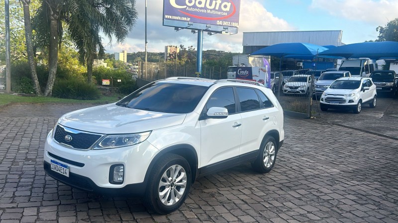 SORENTO 2.4 EX 4X2 16V GASOLINA 4P AUTOMÁTICO - 2015 - FARROUPILHA