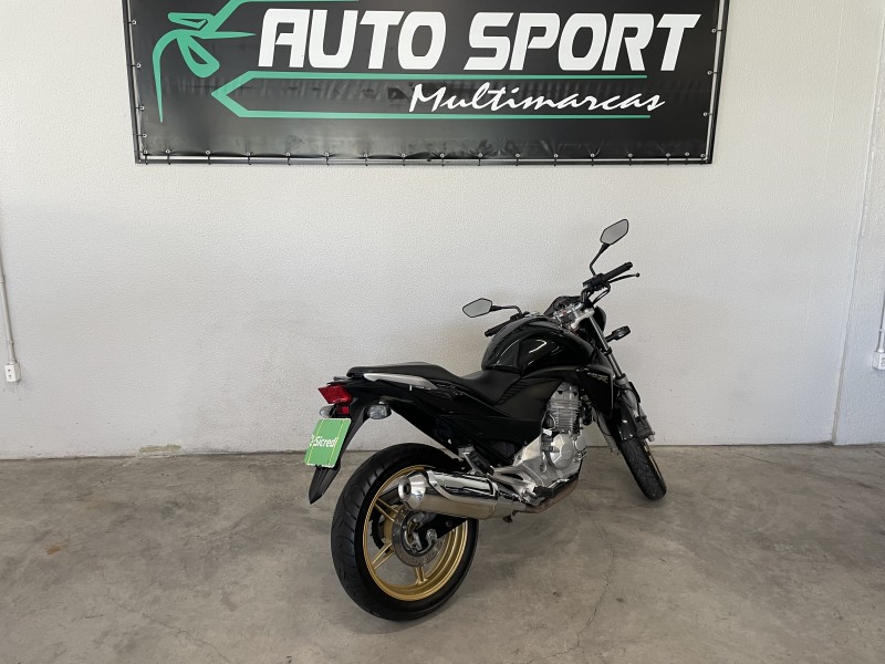 CB 300R  - 2015 - CAXIAS DO SUL