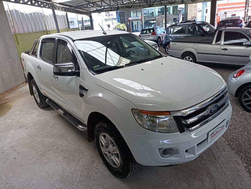 RANGER 3.2 XLT 4X4 CD 20V DIESEL 4P AUTOMÁTICO - 2014 - CAXIAS DO SUL