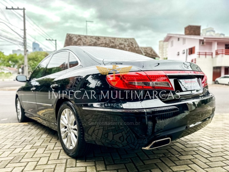 AZERA 3.3 MPFI GLS SEDAN V6 24V GASOLINA 4P AUTOMÁTICO - 2011 - NOVO HAMBURGO