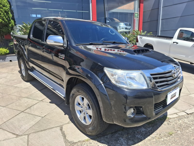 HILUX 2.8 SRV 4X4 CD 16V DIESEL 4P AUTOMÁTICO - 2013 - FARROUPILHA