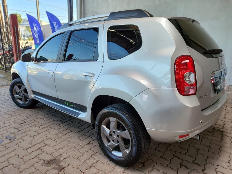 DUSTER 1.6 DYNAMIQUE 4X2 16V FLEX 4P MANUAL - 2013 - CAXIAS DO SUL