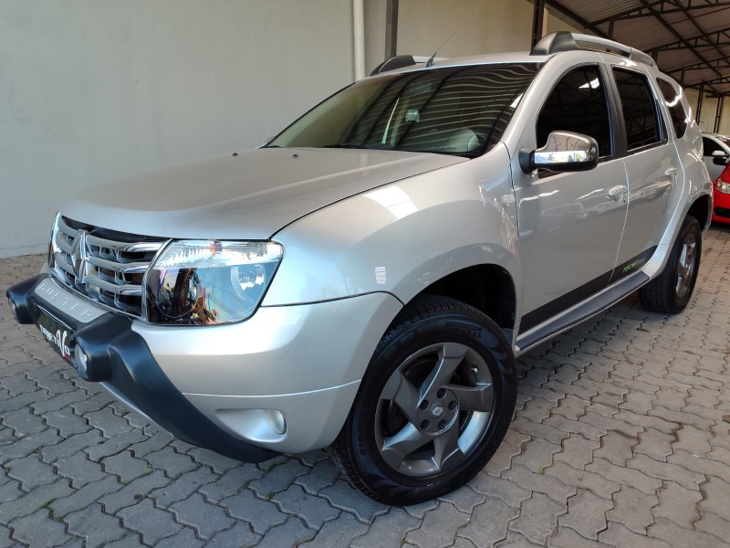 DUSTER 1.6 DYNAMIQUE 4X2 16V FLEX 4P MANUAL - 2013 - CAXIAS DO SUL