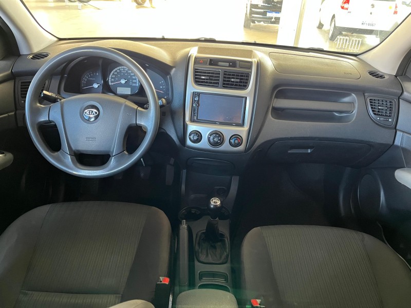 SPORTAGE 2.0 LX 4X2 16V GASOLINA 4P MANUAL - 2010 - VACARIA