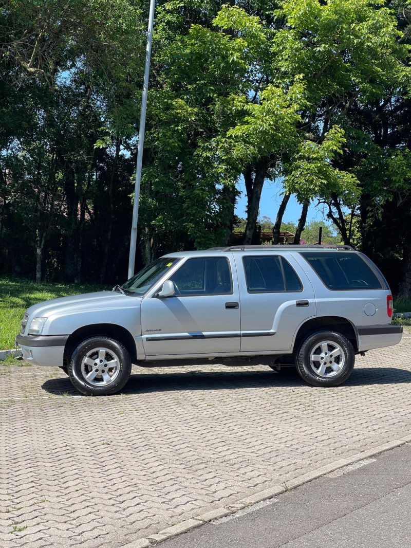 BLAZER 2.4 MPFI ADVANTAGE 4X2 8V GASOLINA 4P MANUAL - 2008 - NOVA PETRóPOLIS