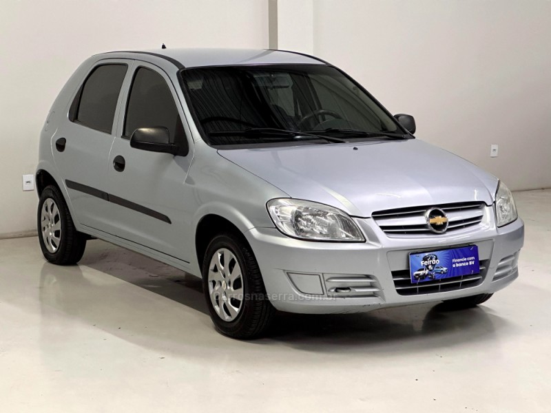 CELTA 1.0 MPFI LT 8V FLEX 4P MANUAL - 2011 - NOVO HAMBURGO