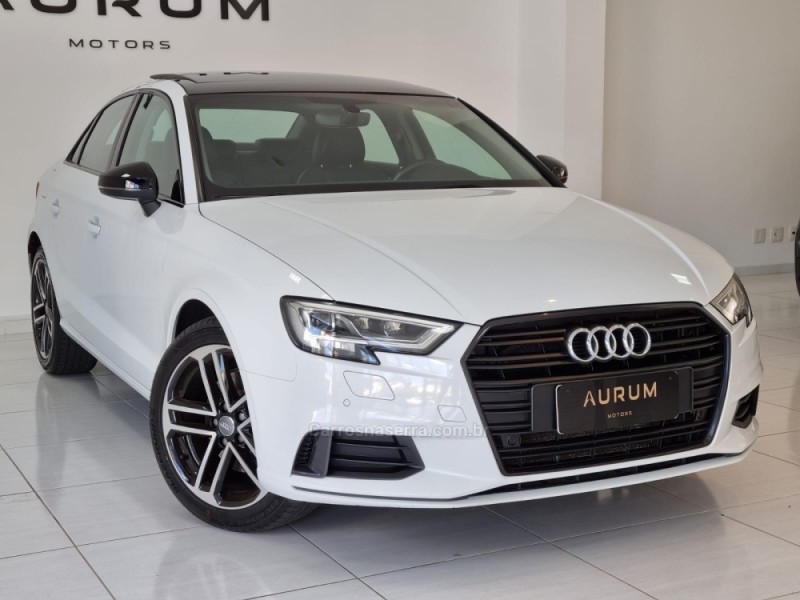 A3 2.0 TFSI SEDAN PERFORM BLACK 16V GASOLINA 4P S-TRONIC