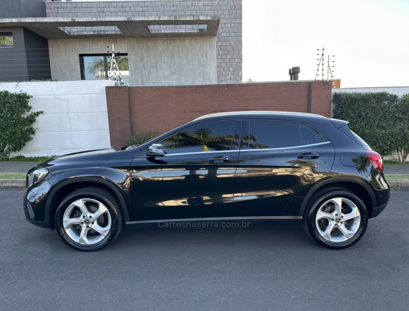 GLA 200 1.6 CGI ADVANCE 16V TURBO FLEX 4P AUTOMÁTICO - 2018 - SãO LEOPOLDO