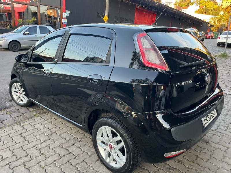 PUNTO 1.4 ATTRACTIVE ITALIA 8V FLEX 4P MANUAL - 2013 - CAXIAS DO SUL