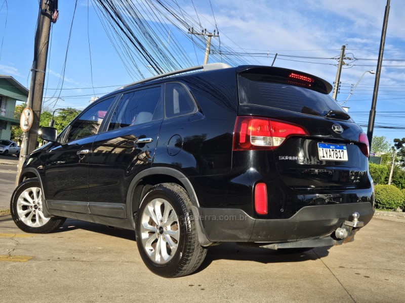 SORENTO 2.4 EX2 4X2 16V GASOLINA 4P AUTOMÁTICO - 2015 - CAXIAS DO SUL