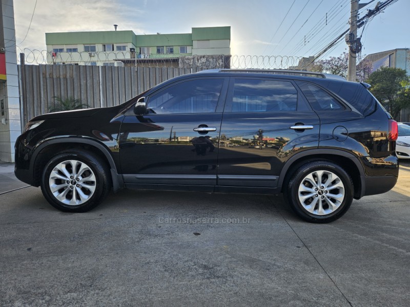 SORENTO 2.4 EX2 4X2 16V GASOLINA 4P AUTOMÁTICO - 2015 - CAXIAS DO SUL