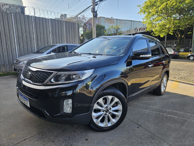 SORENTO 2.4 EX2 4X2 16V GASOLINA 4P AUTOMÁTICO - 2015 - CAXIAS DO SUL